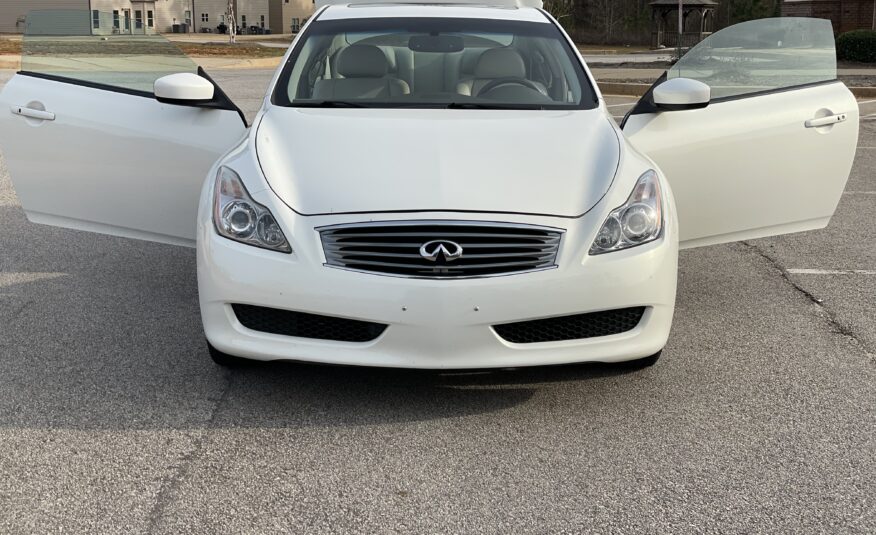 Infiniti G37 2010