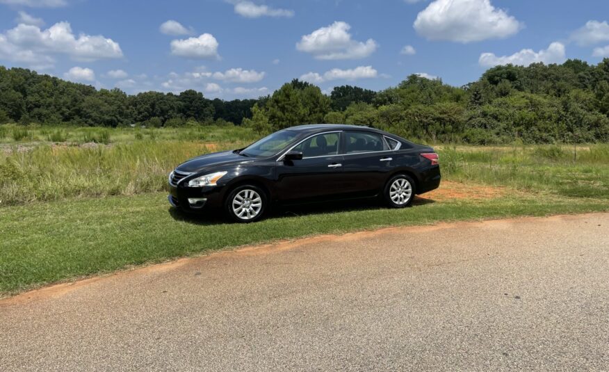 Nissan Altima S 2013