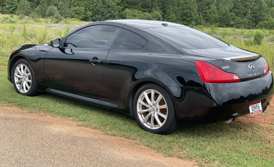 2012 Infiniti G37