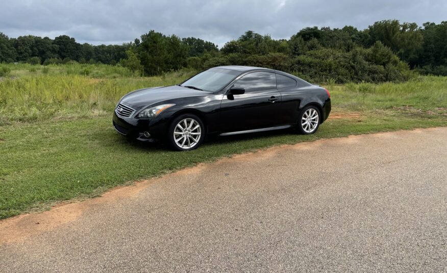 2012 Infiniti G37